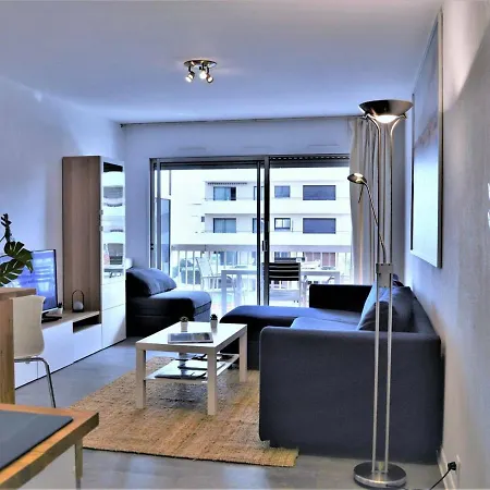 Renove Avec Terrasse, Apercu Et Parking Privatif Au Lavandou, 3 Couchages - Fr-1-251-303 Apartment